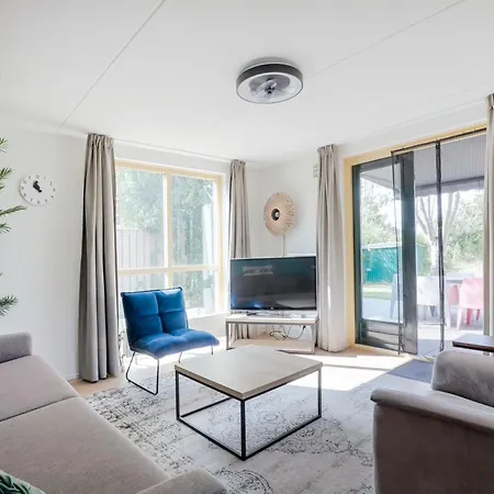 6 - Persoons Forest 193 *