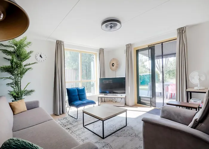 6 - Persoons Forest 193 *